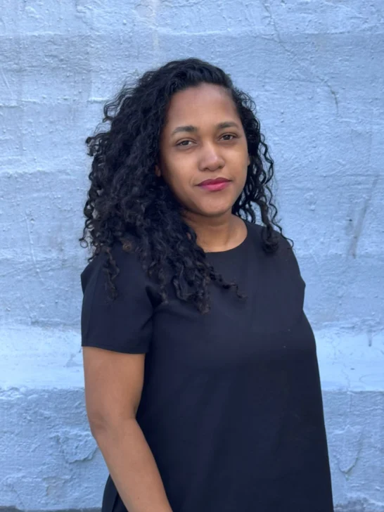  «La mujer perfecta sí existe», con actuación y dirección de Johanny [Nanny] García.