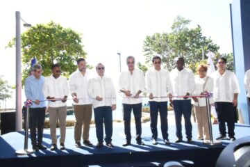 Gobierno inaugura Parque La Caleta con inversión de RD$ 420 millones Gobierno inaugura Parque La Caleta con inversión de RD$ 420 millones