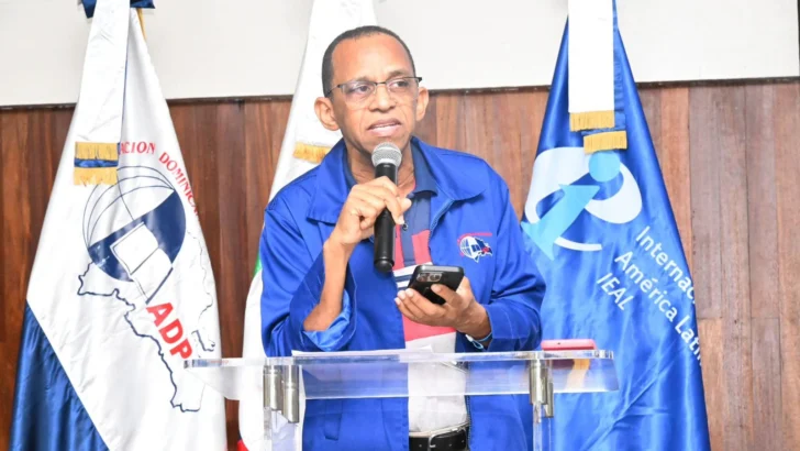 Corriente Magisterial Juan Pablo Duarte se opone a la fusión MINERD–MESCyT y pide al presidente retirar el proyecto