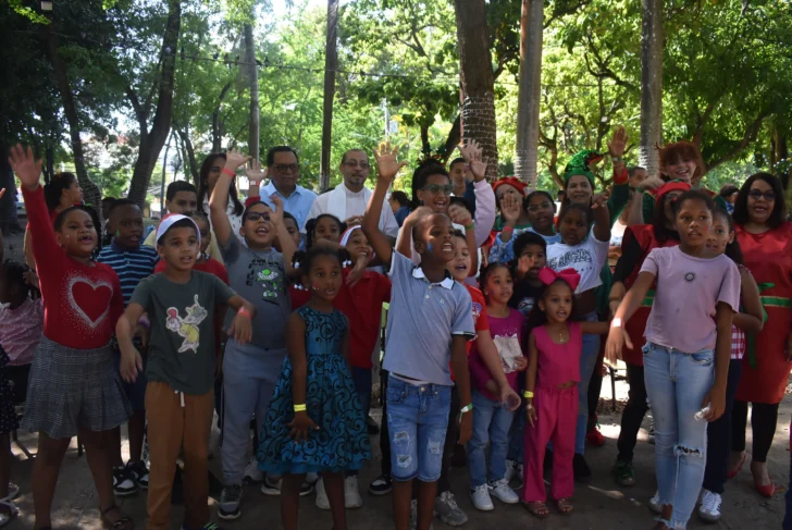 Biblioteca Nacional celebra tradicional actividad “La Magia de la Navidad 2025”