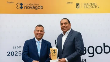 República Dominicana recibe premio NovaGob por el programa Burocracia Cero República Dominicana recibe premio NovaGob por el programa Burocracia Cero