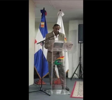 Las trompetas de la ciudad herida: la poesía necesaria de Salvador Santana