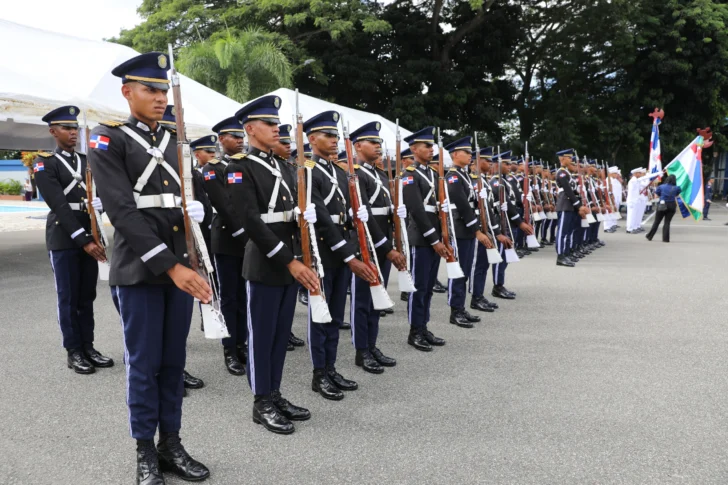 Se gradúan de 64 nuevos cadetes de la Policía Nacional formados bajo el Modelo de Transformación Se gradúan de 64 nuevos cadetes de la Policía Nacional formados bajo el Modelo de Transformación