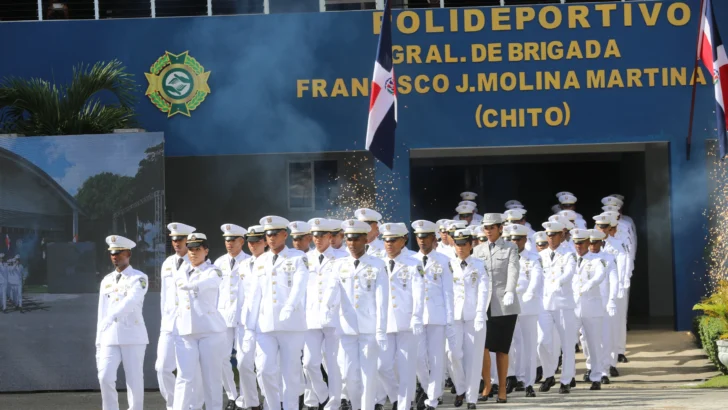 Se gradúan de 64 nuevos cadetes de la Policía Nacional formados bajo el Modelo de Transformación Se gradúan de 64 nuevos cadetes de la Policía Nacional formados bajo el Modelo de Transformación