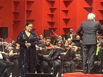 Molina, sus amigos y el Popular: Una noche de armonía Inolvidable Molina, sus amigos y el Popular: Una noche de armonía Inolvidable