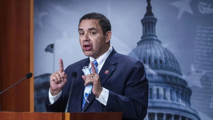 Trump indulta al congresista demócrata Henry Cuéllar, acusado de recibir sobornos