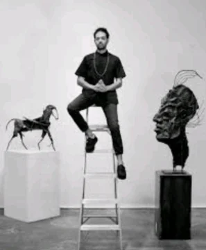 El minotauro y la sombra en Noé Zayas