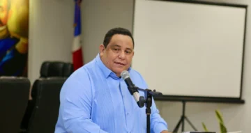 Alcaldía de Azua valora respaldo del Gobierno central al desarrollo turístico de la provincia Alcaldía de Azua valora respaldo del Gobierno central al desarrollo turístico de la provincia