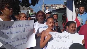 Moradores barrio Santa Lucía exigen intervención de cañadas por contaminación e inseguridad Moradores barrio Santa Lucía exigen intervención de cañadas por contaminación e inseguridad