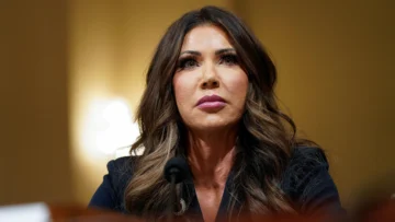 Qué es la lotería de Green Cards que suspendió Trump tras el tiroteo en la Universidad Brown y a qué países de América Latina afecta Qué es la lotería de Green Cards que suspendió Trump tras el tiroteo en la Universidad Brown y a qué países de América Latina afecta