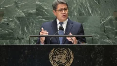 Condenado por narcotráfico, el expresidente hondureño Hernández sale de prisión indultado por Trump