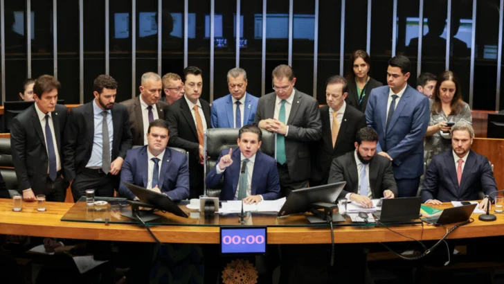 Brasil: los diputados aprueban una drástica reducción de la pena de Bolsonaro