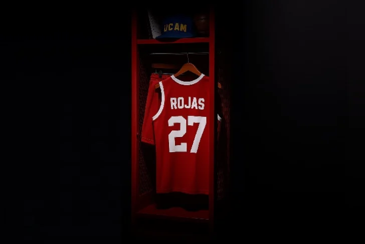 El UCAM Murcia retirará la camiseta del dominicano Sadiel Rojas