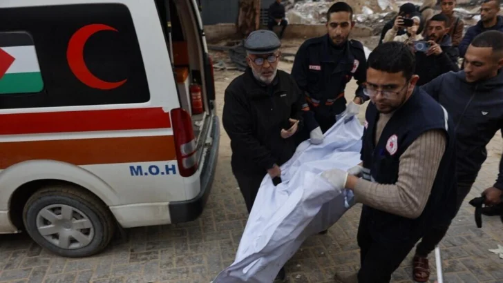 Gaza: Los equipos de rescate piden desbloquear la entrada de material para identificar a las víctimas