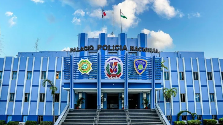 Operativos policiales dejan 153 personas detenidas