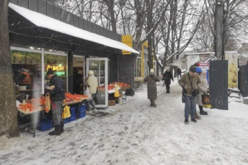 EEUU y Ucrania planean firmar un pacto de reconstrucción por 800,000 millones, dice diario