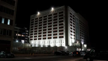 ¿Cómo es la cárcel de Brooklyn en la que está Maduro y por qué la califican de inhumana?