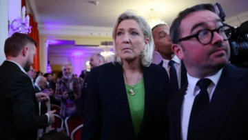 Marine Le Pen se juega su candidatura presidencial en los tribunales Marine Le Pen se juega su candidatura presidencial en los tribunales
