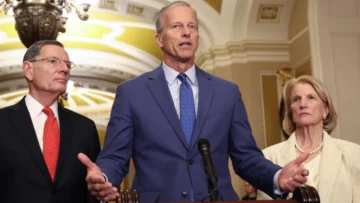 EE. UU.: Senado, con el voto decisivo de Vance, bloquea ley que buscaba limitar poderes de Trump para actuar en Venezuela EE. UU.: Senado, con el voto decisivo de Vance, bloquea ley que buscaba limitar poderes de Trump para actuar en Venezuela