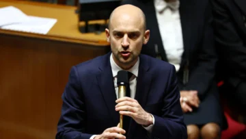 Francia no cederá ante ningún chantaje: París respalda plan para suspender pacto comercial entre la UE y EE. UU. Francia no cederá ante ningún chantaje: París respalda plan para suspender pacto comercial entre la UE y EE. UU.