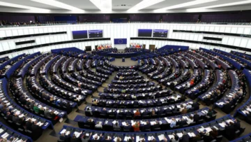 El Parlamento Europeo paraliza el acuerdo UE – Mercosur y lo remite al máximo tribunal El Parlamento Europeo paraliza el acuerdo UE – Mercosur y lo remite al máximo tribunal