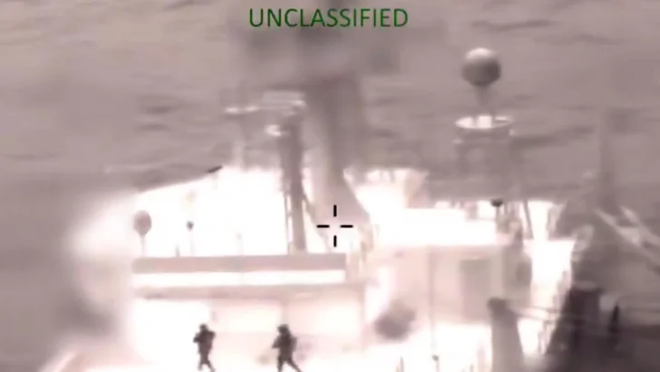 Trump decidirá qué petroleras operarán en Venezuela y coordinó con Delcy interceptación de petrolero