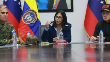 Delcy Rodríguez asumirá la presidencia de Venezuela luego de que Trump advirtiera que Delcy Rodríguez asumirá la presidencia de Venezuela luego de que Trump advirtiera que