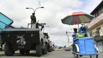 Daniel Noboa anuncia nuevo plan de seguridad para combatir el crimen organizado en Ecuador Daniel Noboa anuncia nuevo plan de seguridad para combatir el crimen organizado en Ecuador
