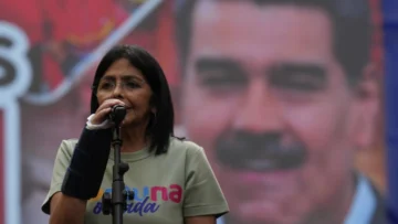 Delcy Rodríguez asume interinamente los poderes presidenciales de Maduro Delcy Rodríguez asume interinamente los poderes presidenciales de Maduro