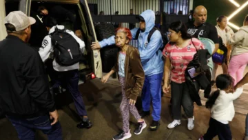 Donald Trump anuncia que Maduro fue 'capturado y sacado' de Venezuela Donald Trump anuncia que Maduro fue 'capturado y sacado' de Venezuela