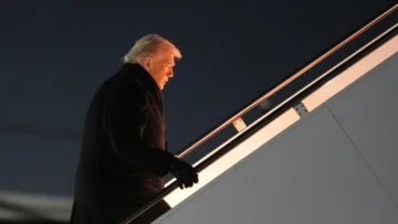 Trump viaja a Davos con su ambición territorial sobre Groenlandia intacta