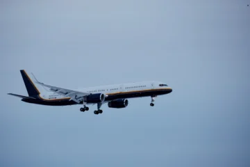 Aterriza en Nueva York el avión que transporta al detenido Nicolás Maduro Aterriza en Nueva York el avión que transporta al detenido Nicolás Maduro