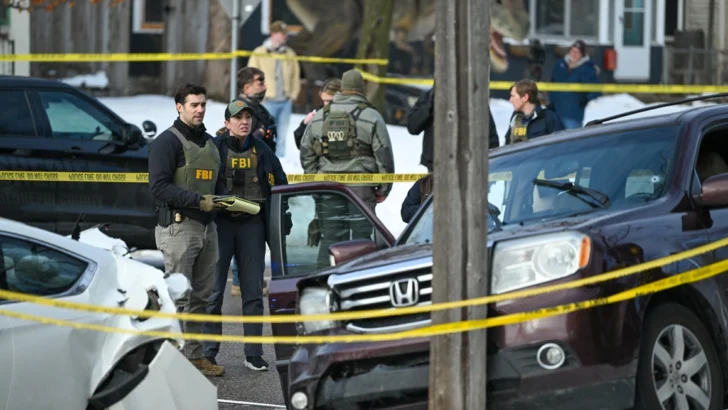 Video grabado por agente del ICE revela nuevos detalles de disparos a mujer en Mineápolis Video grabado por agente del ICE revela nuevos detalles de disparos a mujer en Mineápolis