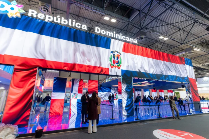 Banco Popular enfocado en financiamiento y diversificación del modelo turístico en Fitur 2026