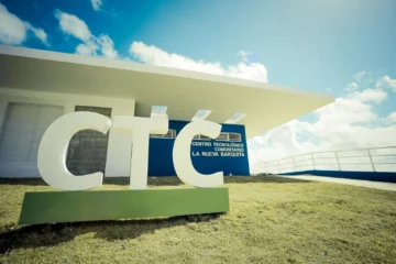 Centros Tecnológicos Comunitarios reciben reconocimiento de academias internacionales Centros Tecnológicos Comunitarios reciben reconocimiento de academias internacionales