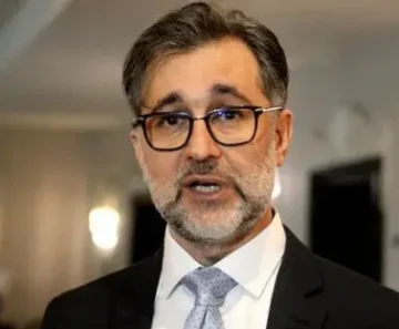 Fundamentos y proyección del Proyecto Centros Educativos de Innovación  Por Enrique Darwin Caraballo