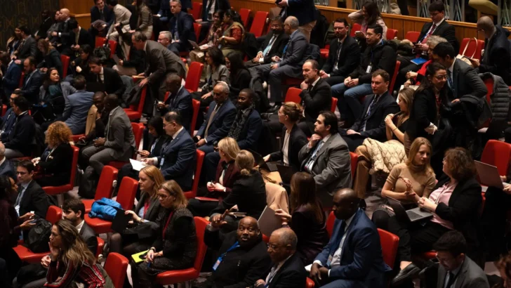 Consejo de Seguridad de la ONU: Estados Unidos arremete; Colombia denuncia