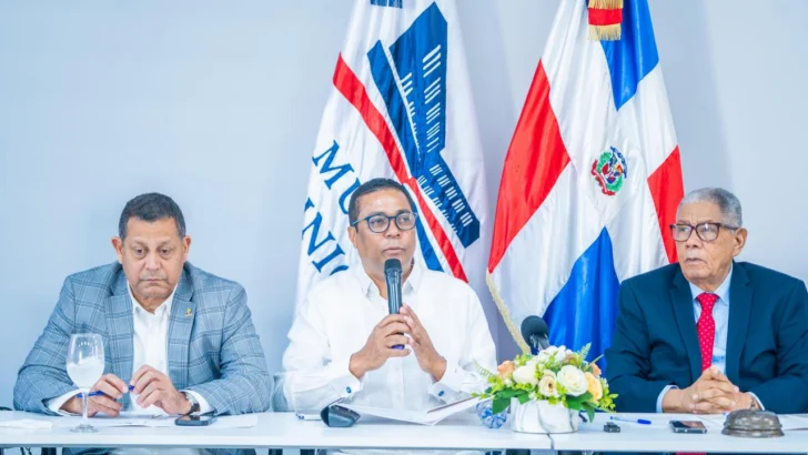 Liga Municipal Dominicana presenta logros del primer año en segunda gestión de Víctor D’Aza Liga Municipal Dominicana presenta logros del primer año en segunda gestión de Víctor D’Aza