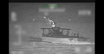 EE.UU. intercepta un petrolero en el Caribe con bandera de Camerún