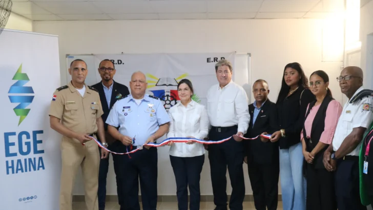 Empresa Generadora de Electricidad entrega remodelación de escuela vocacional San Cristóbal Empresa Generadora de Electricidad entrega remodelación de escuela vocacional San Cristóbal