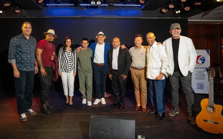 Enrique Feliz revisita sus raíces creativas y celebra el nuevo tiempo de los compositores dominicanos Enrique Feliz revisita sus raíces creativas y celebra el nuevo tiempo de los compositores dominicanos