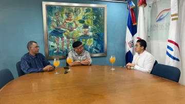 FEJUS recibe visita de cortesía del encargado de negocios de Nicaragua en RD