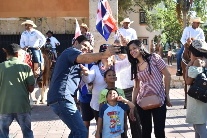 Instituto Duartiano realizó la “Cabalgata por la Patria” para iniciar actos por natalicio de Duarte