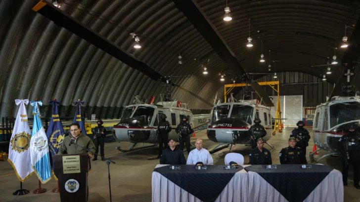 Gobierno de Guatemala activa operativo militar y policial por motines en tres prisiones