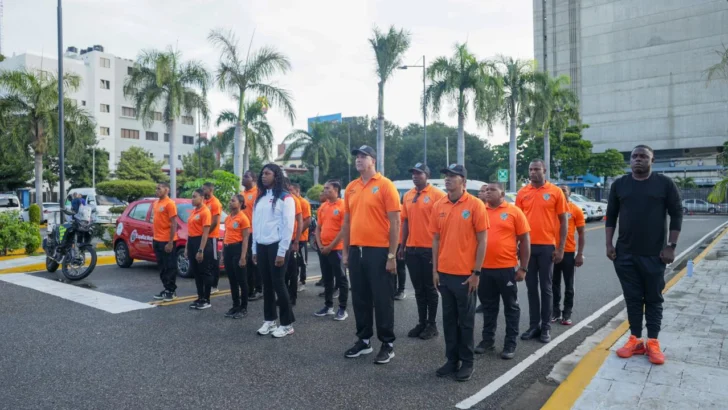 Antorcha de los LV Juegos Deportivos Militares y Policiales llega a la Policía Nacional