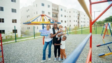 Mived entregó 10,000 nuevas viviendas y mejoró unas 58,538 unidades Mived entregó 10,000 nuevas viviendas y mejoró unas 58,538 unidades