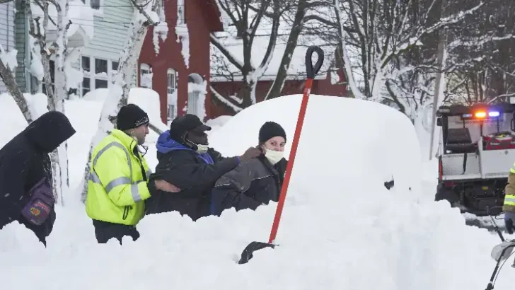 Una histórica tormenta invernal azota a Estados Unidos desde el sur hasta el noreste Una histórica tormenta invernal azota a Estados Unidos desde el sur hasta el noreste