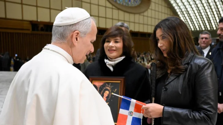 La soprano dominicana Janette Márque fue recibida hoy por el papa León XIV La soprano dominicana Janette Márque fue recibida hoy por el papa León XIV