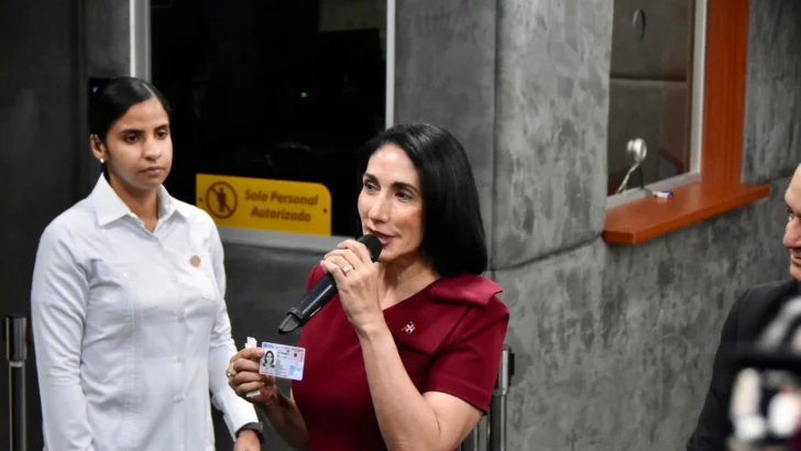 Virus gripal impide a presidente Abinader acudir a la tradicional misa por el Día de la Altragracia Virus gripal impide a presidente Abinader acudir a la tradicional misa por el Día de la Altragracia