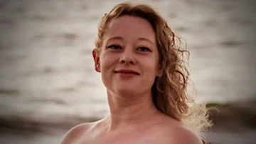 Qué se sabe de Renee Nicole Good, la mujer a la que un agente de ICE mató a disparos durante una operación contra la migración irregular en Mineápolis